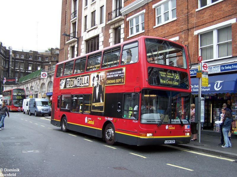 LX54 GZH Victoria - Station
