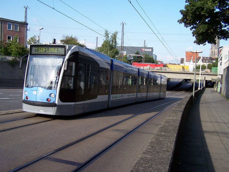 Tram 48 UL - Ehinger Tor