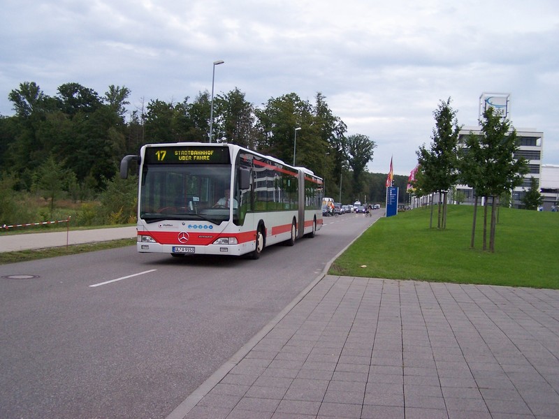 153 zw. Messe Ost u. West