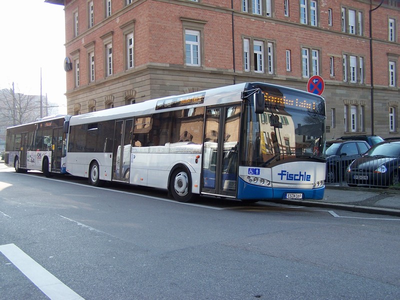 ES-N169 ES - Bahnhof