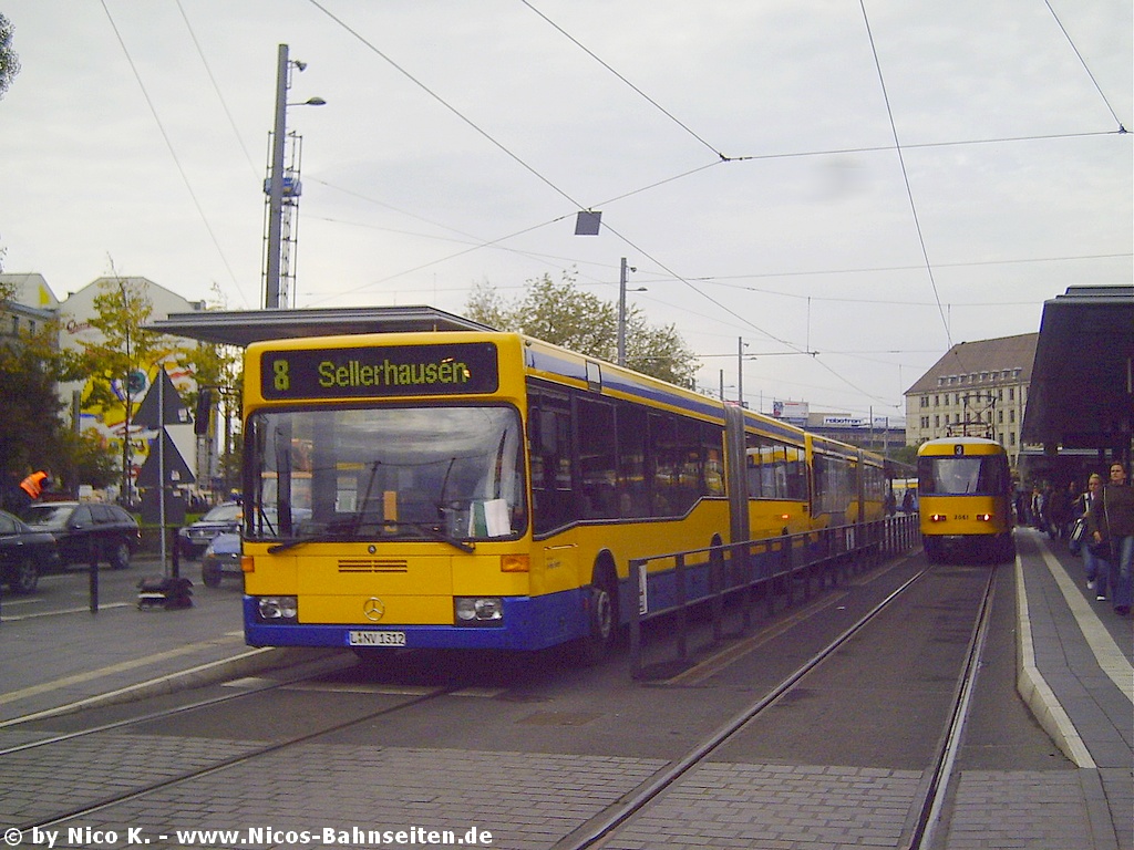 O 405 GN 1312 auf SEV 8