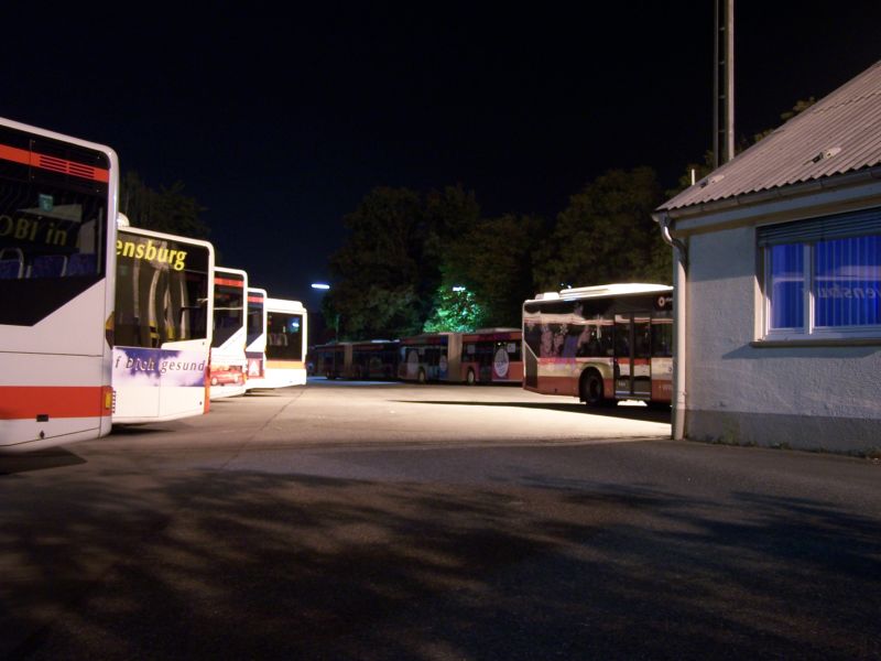 Der Betriebshof Weingarten bei Nacht