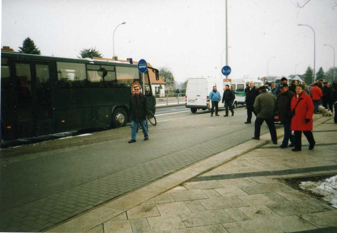 Bundeswehrbus am S-Bf. Teltow Stadt