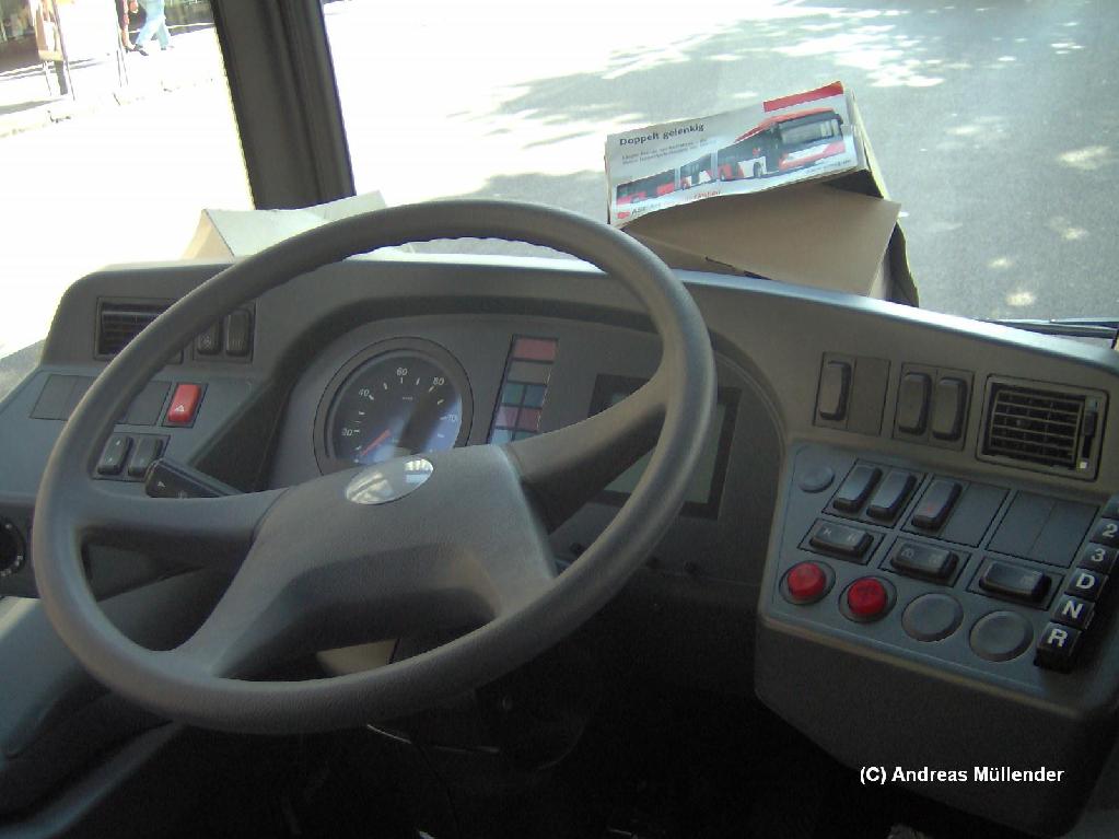 AGG300 Fahrerpult