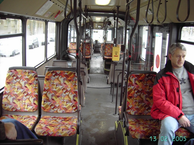 KA Gelenkbus innen