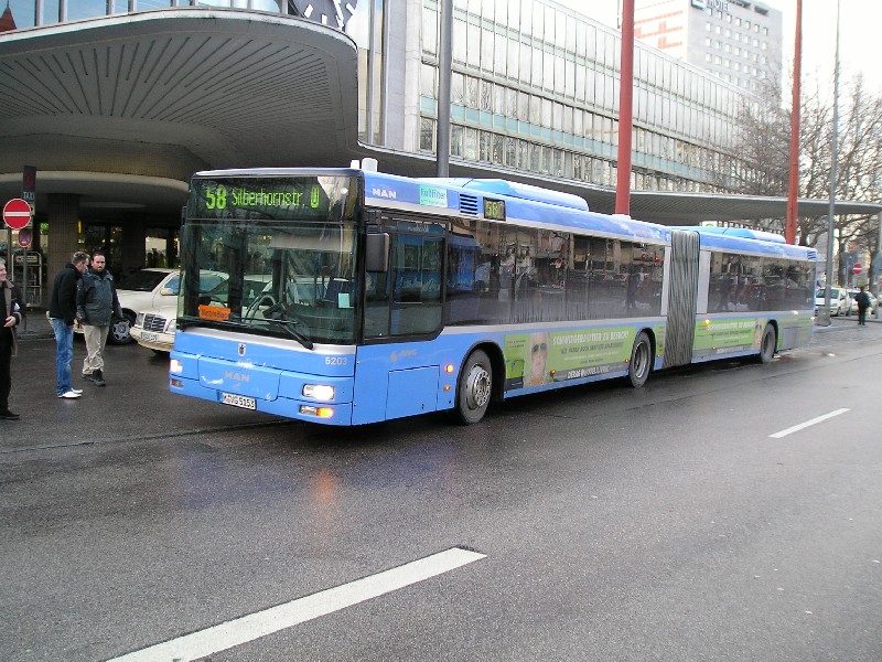 MAN NG am Hauptbahnhof