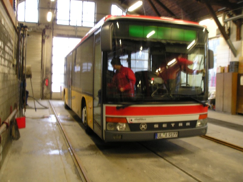 Ein S315NF wird gereinigt