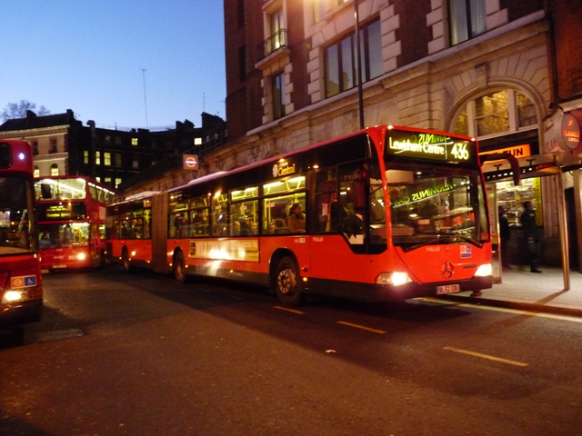 BL52 OBU London - Victoria