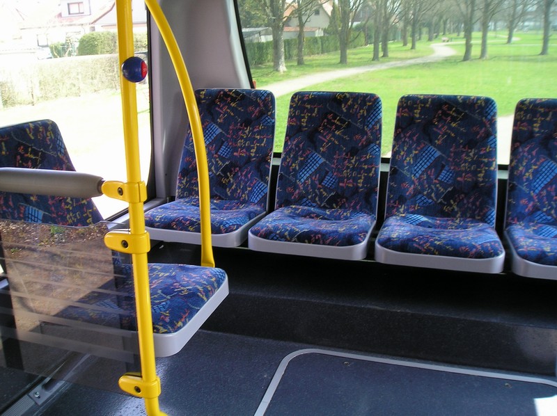 Sitzreihung Citaro LE + 3. Tür (hinten)