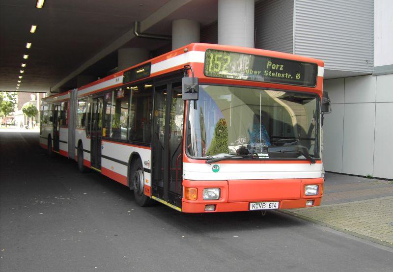 MAN Gelenkbus Porz Markt