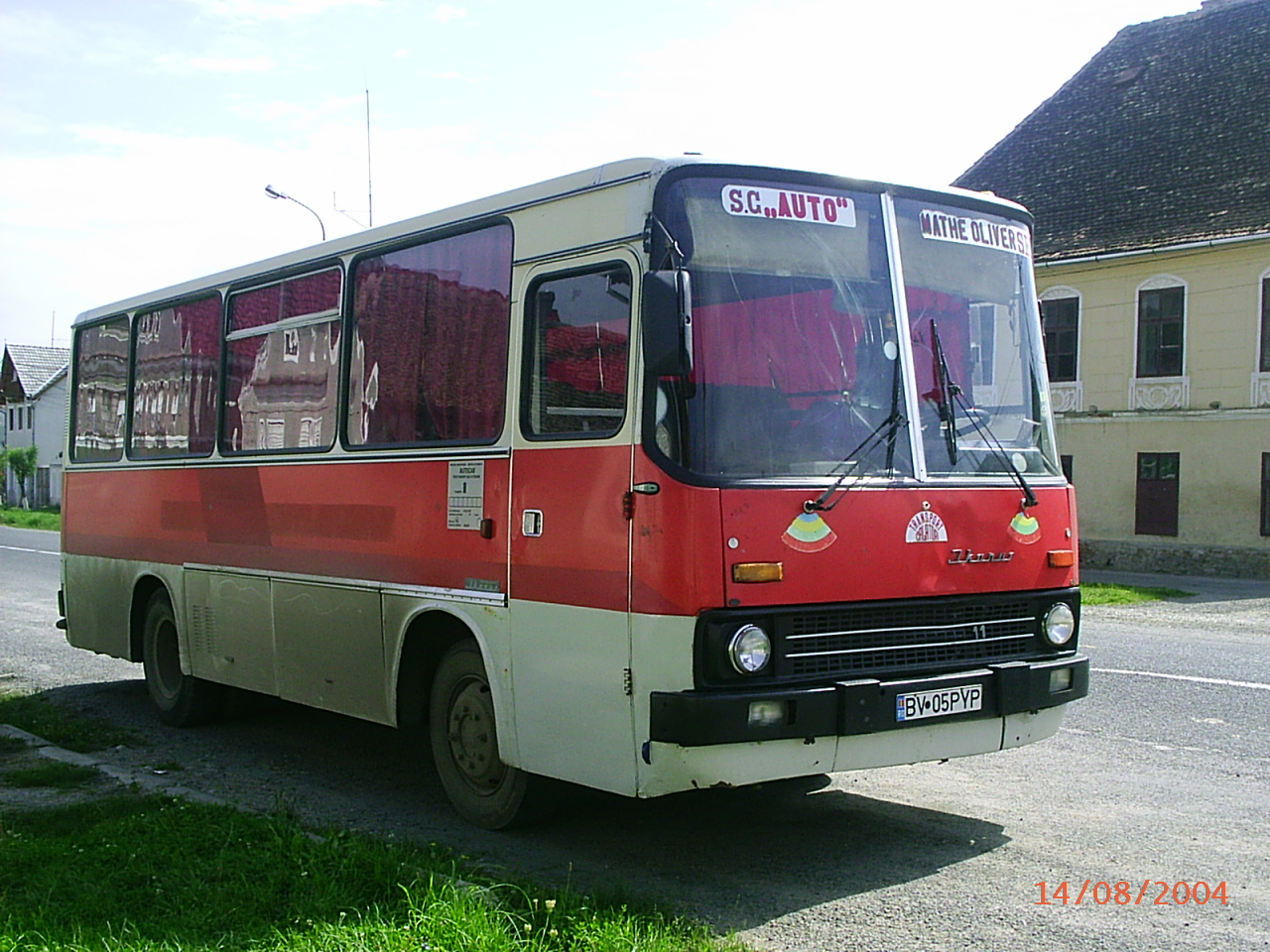 Midibus Ikarus