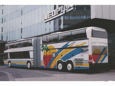 Doppelstock-Gelenkbus