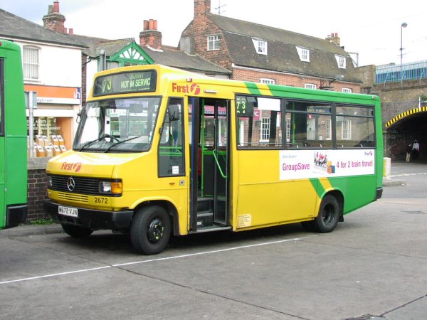 Britischer Minibus
