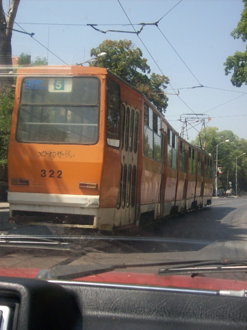 "Standard"-Straßenbahn in Bukarest!^^
