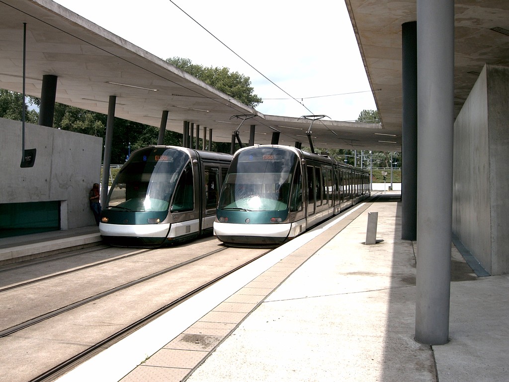 2 Eurotrams Straßburg Hoenheim Gare