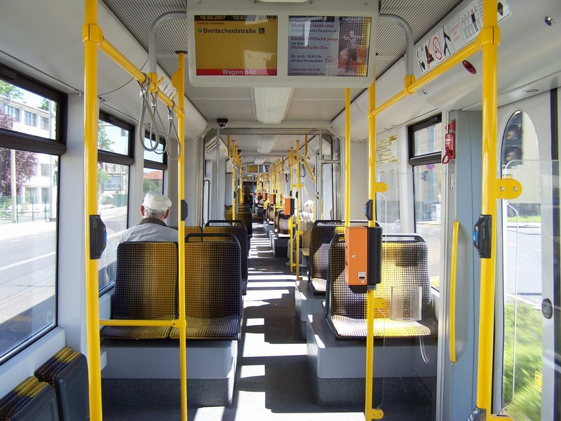 NGT-D12DD Innenansicht