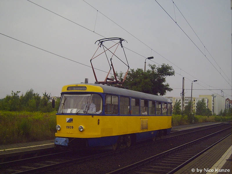 Solo T4D 1909, an der "Erdbeerhaltestelle" Falkenstr.