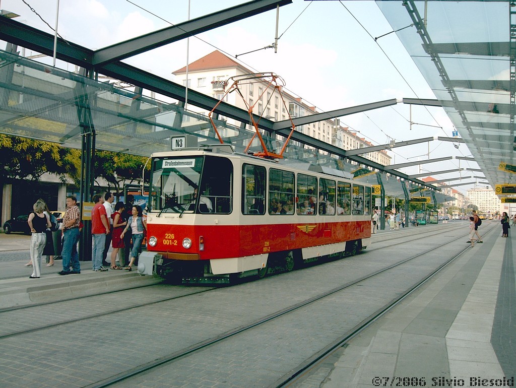 Dresden 226 001 Postplatz