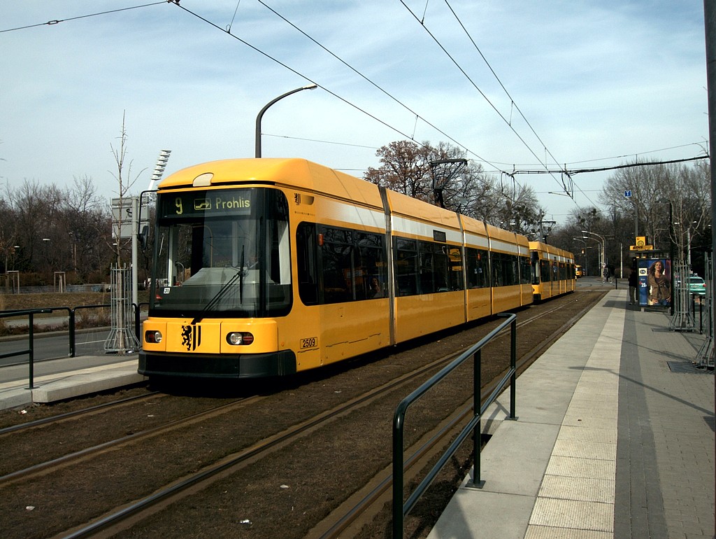 2509 Lennéplatz Ri. Riegelpatz ( Anzeige nach Prohlis)
