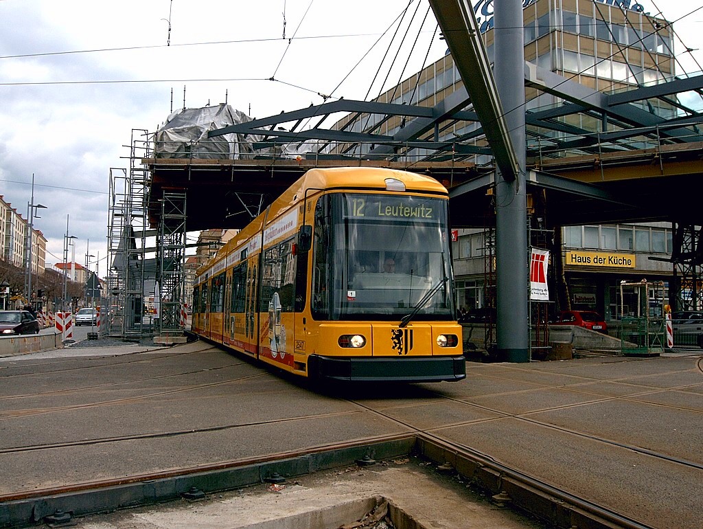 Dresden 2547 Postplatz