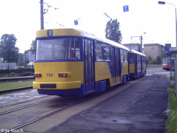 B4DM-NF 792 in Lausen