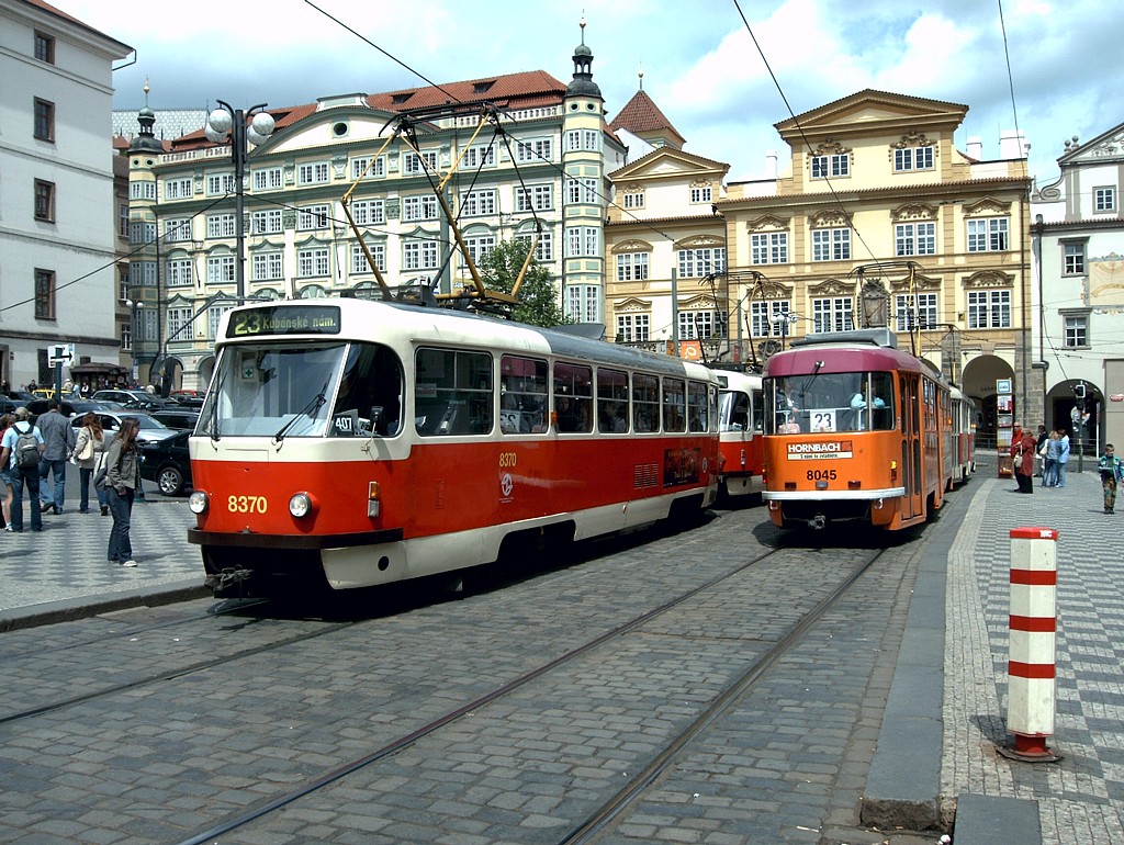 Prag 8370 + 8371 , 8045 + 8044 Malostranské náměstí