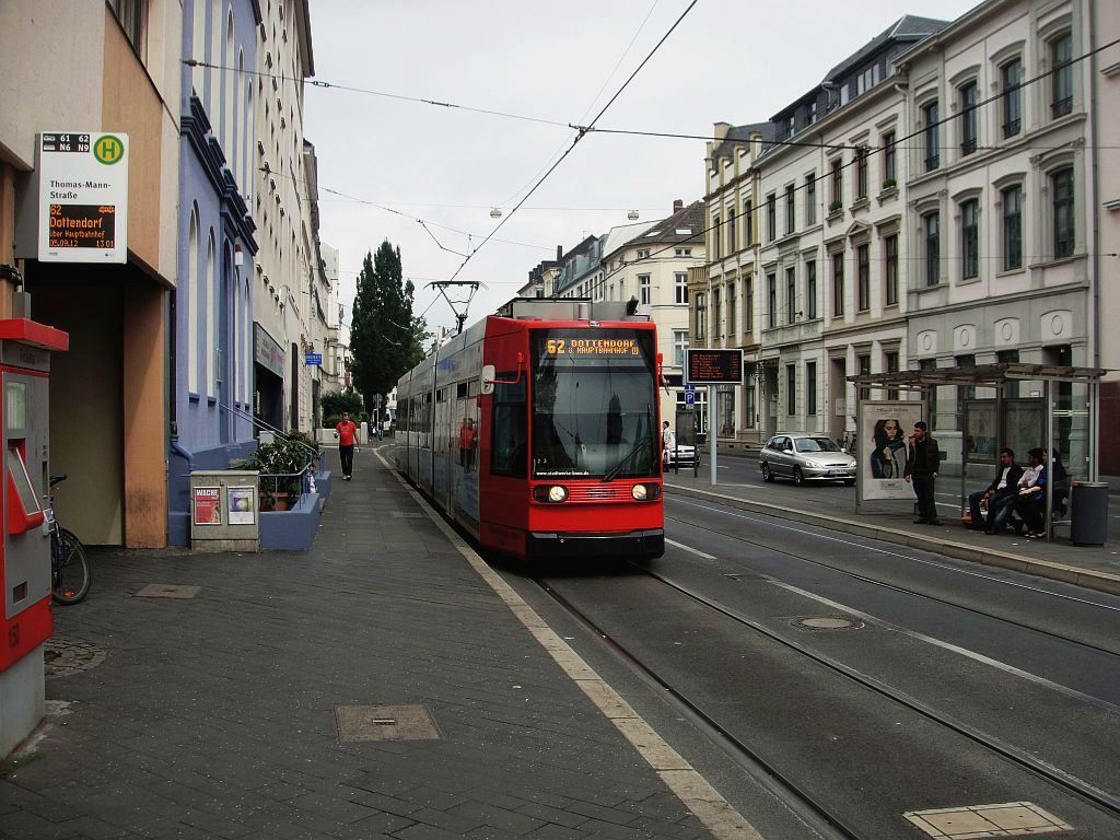 9454 Thomas-Mann-Straße m.neuer LED-Matrixanzeige