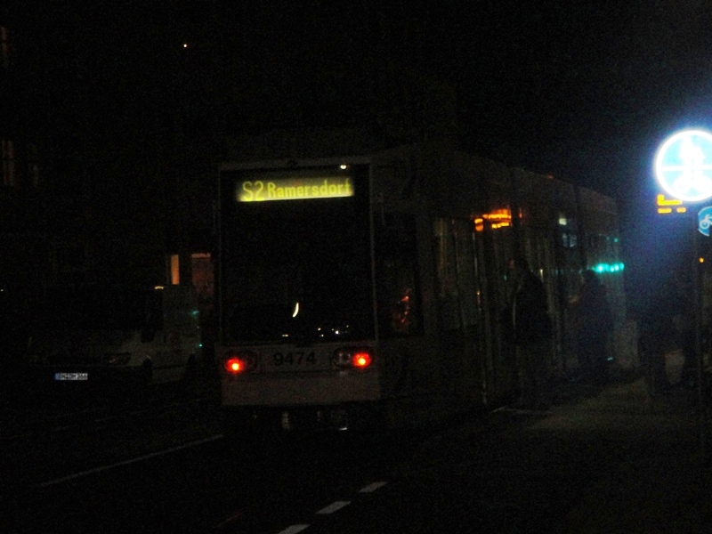 9474 an der neuen Haltestelle Quirinusplatz