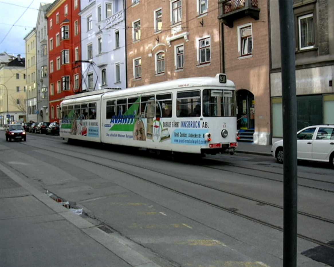 Haltestelle "Gumppstraße", Straßenbahn Linie 3 Innsbruck