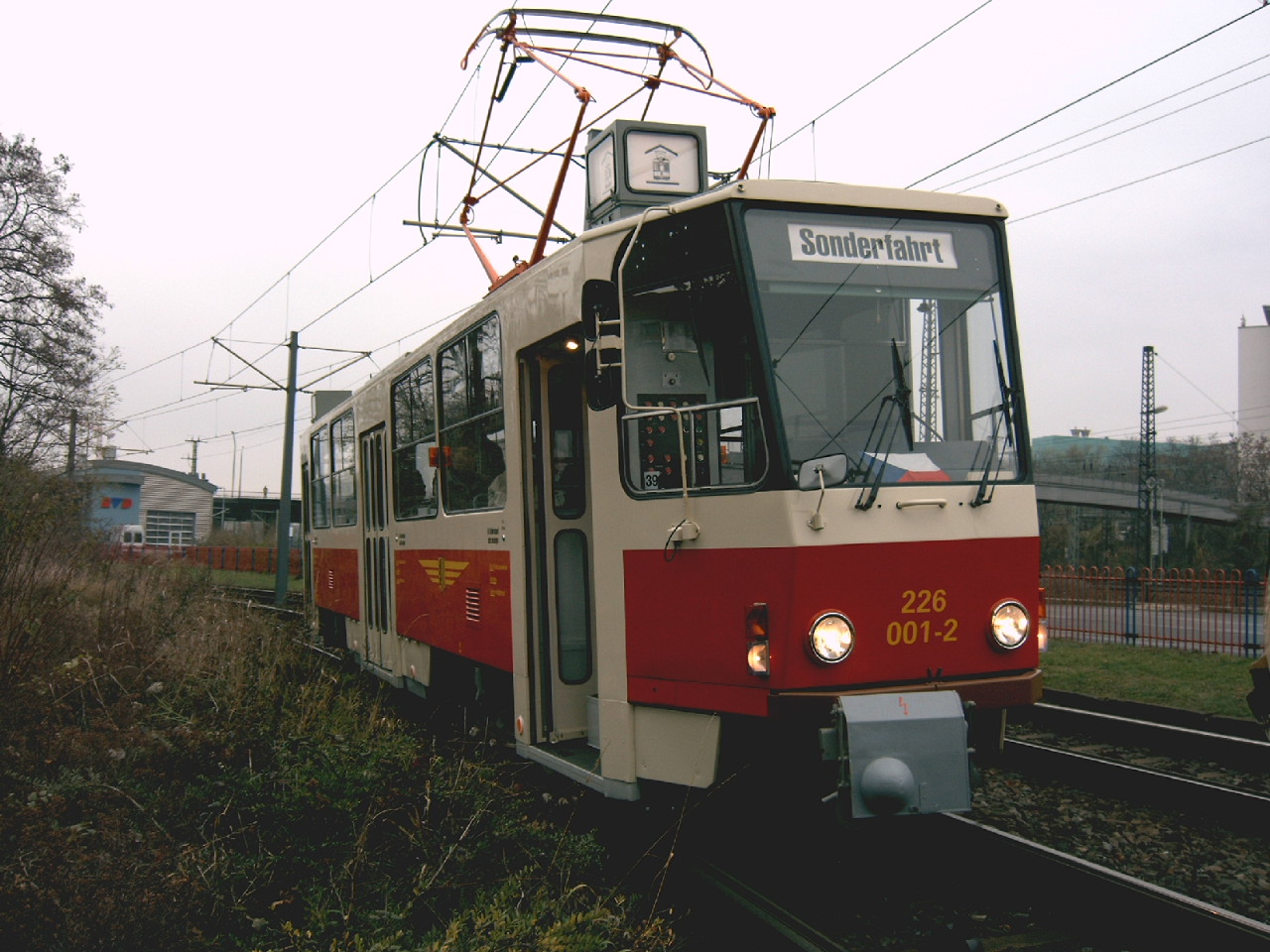 Kurve zwischen Budapester Straße und Haltepunkt Freiberger Straße