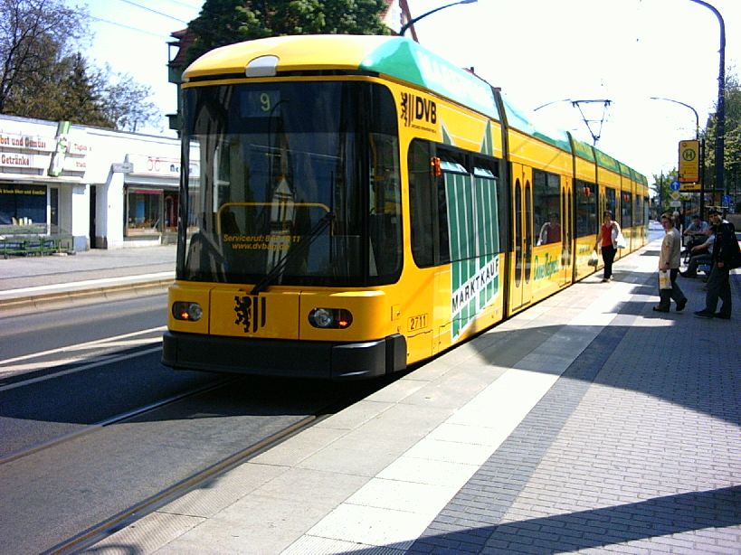 DD: Linie 9 an der D.Erxleben-Str.