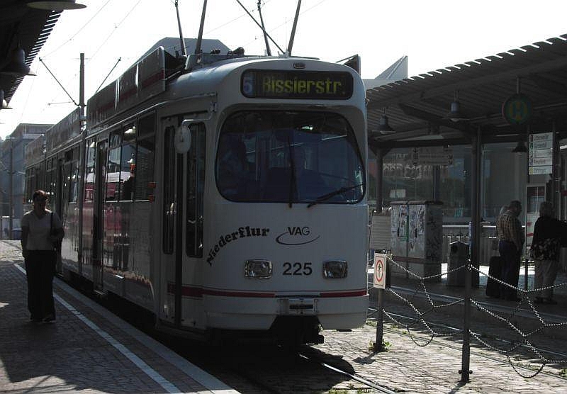 225 VAG Linie 5