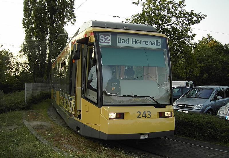 ...hä? S2 nach Bad Herrenalb mit Niederflur?...