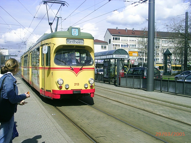 Ka Tram 5 am Entenfang