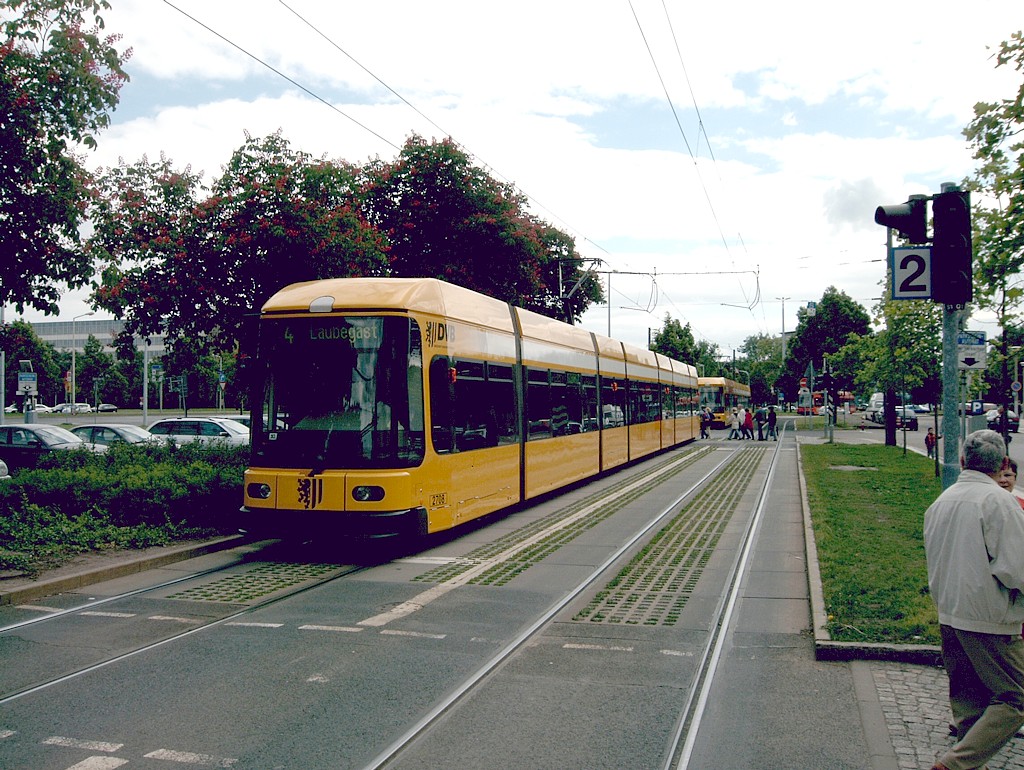 Straßenbahnstau Dresden Pirnaischer Platz