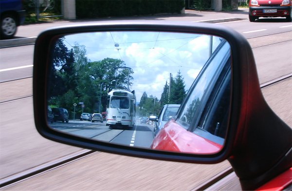 Freiburger Strassenbahn im Rückspiegel