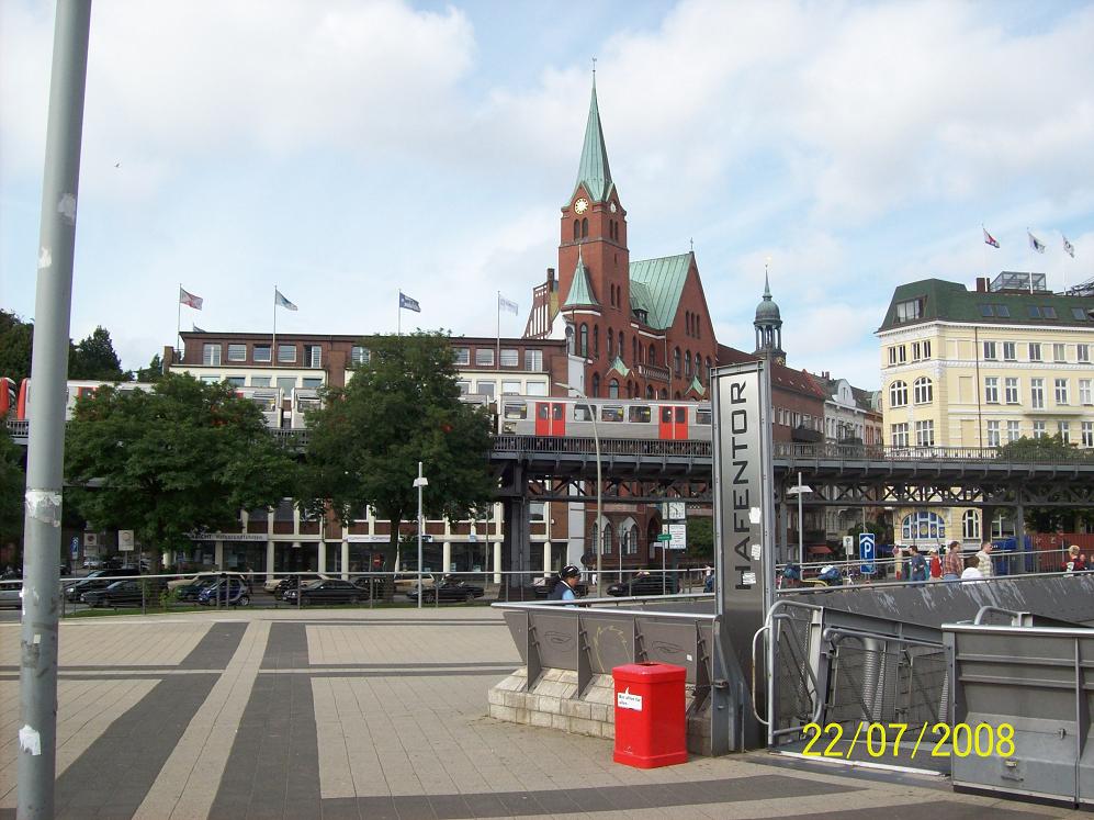 Hamburg Landungsbrücken U3