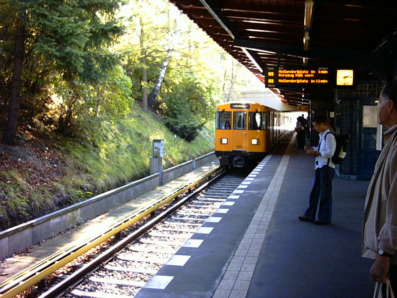 U1 in Dahlem-Dorf