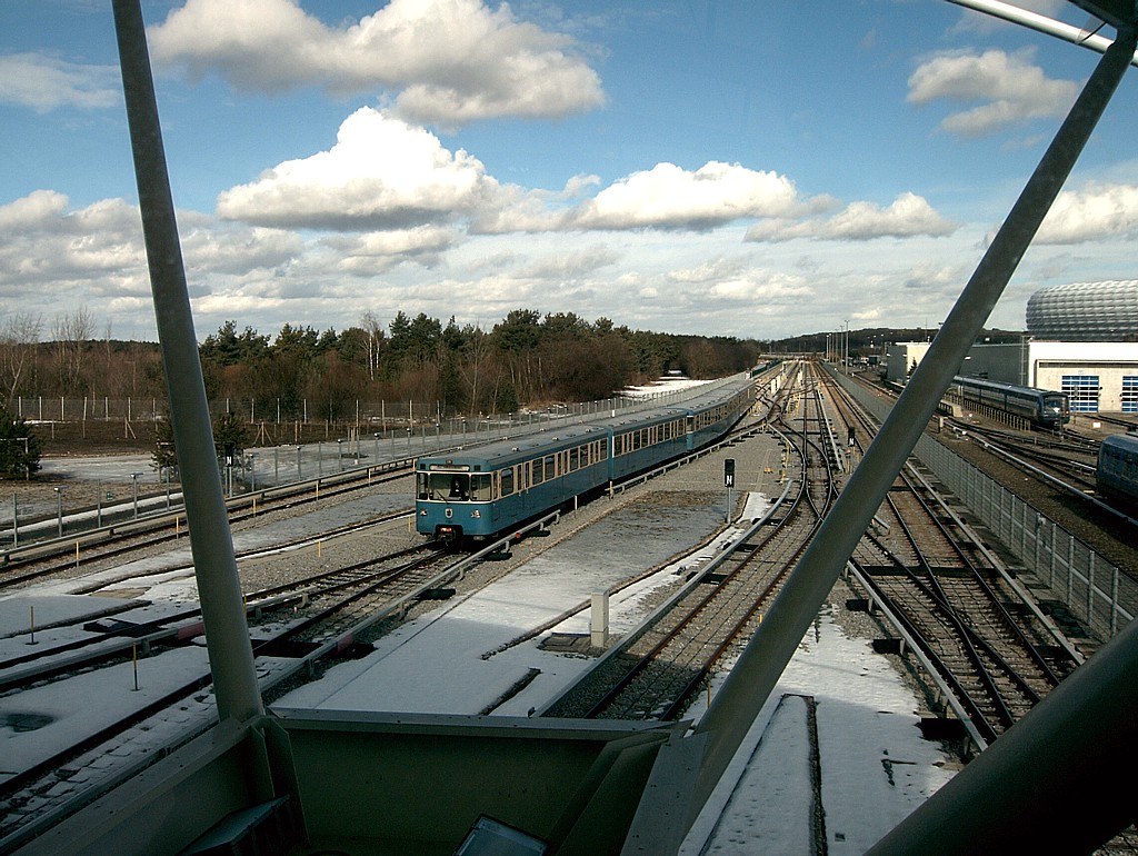 A-Wagenzug Gleisfeld Fröttmaning
