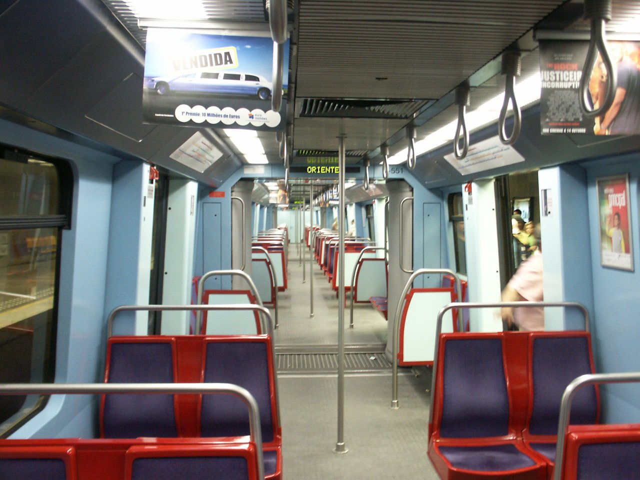 Innenraum einer neuen Lissaboner U-Bahn