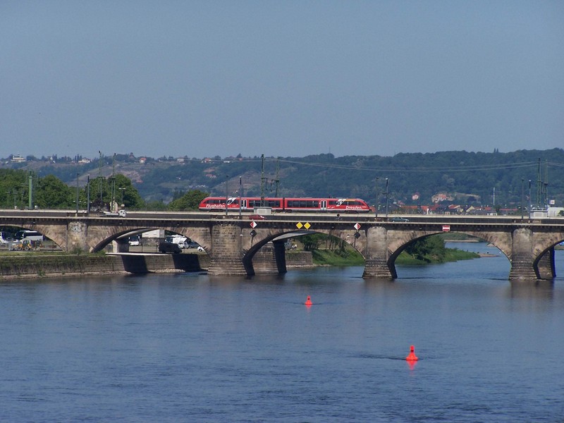 642 zw. Dresden Neustadt und Mitte