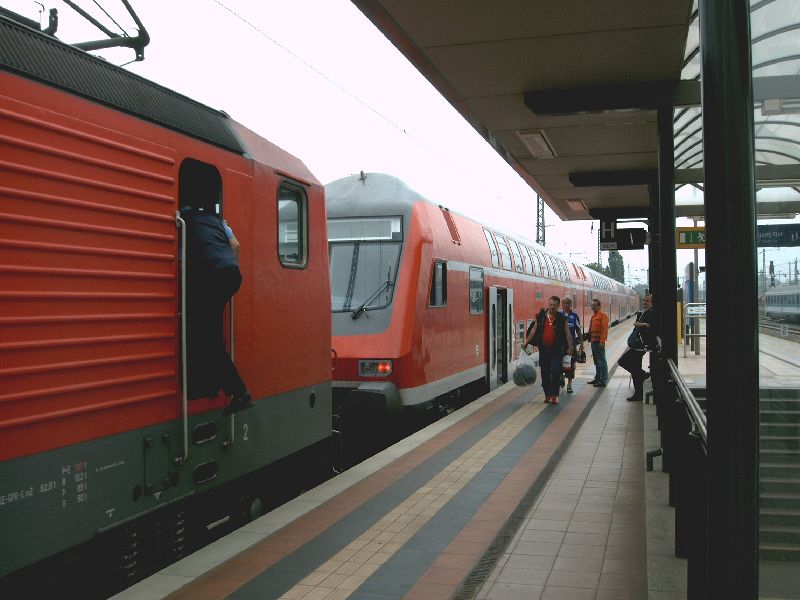 neuere Dostos auf der S1.
