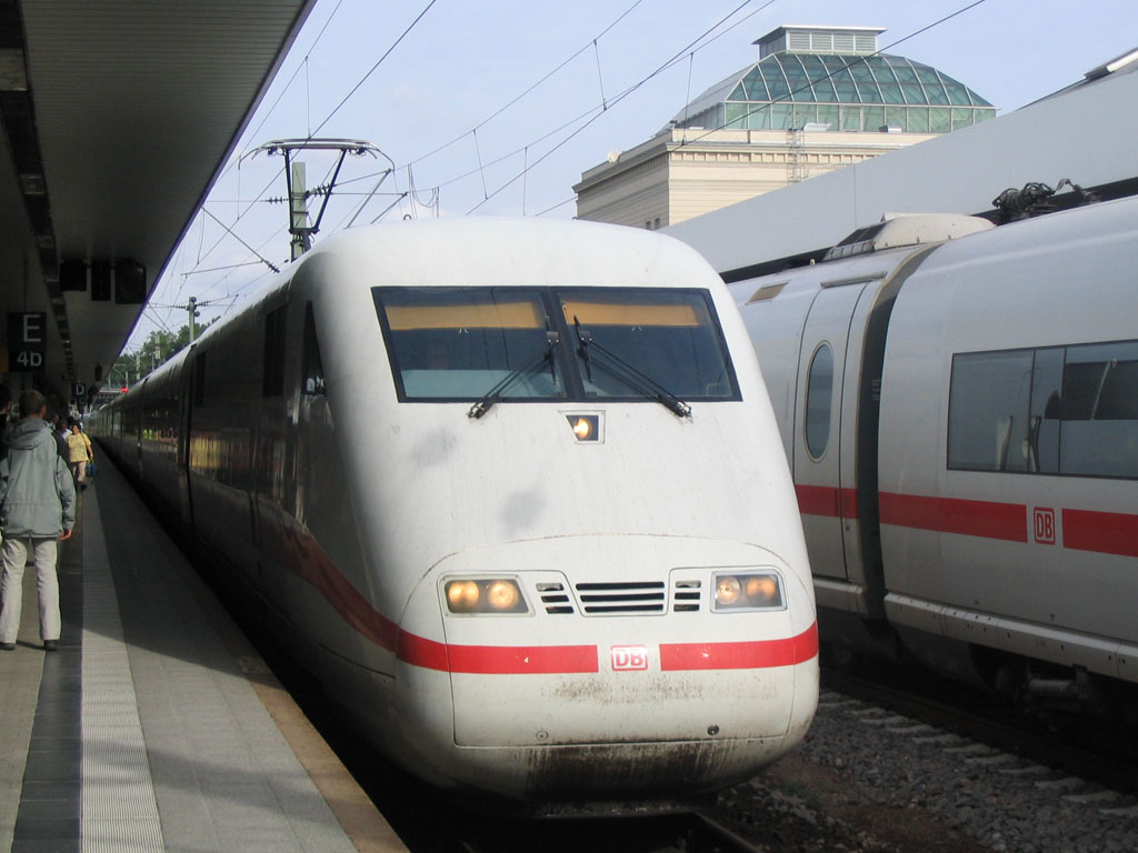 ICE 1 Mannheim Hbf