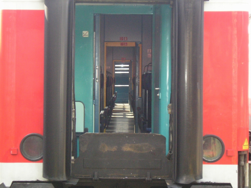 einzelner Silberling auf Gleis 25