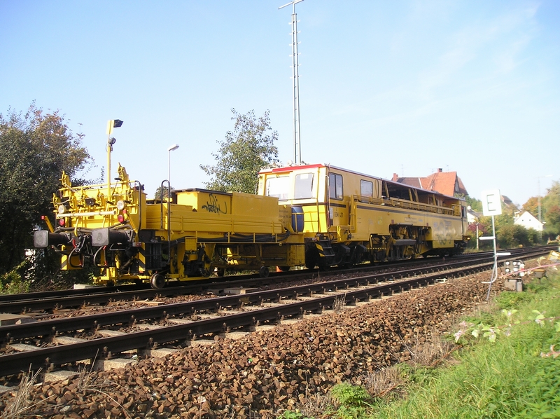 Schienenbaumaschiene