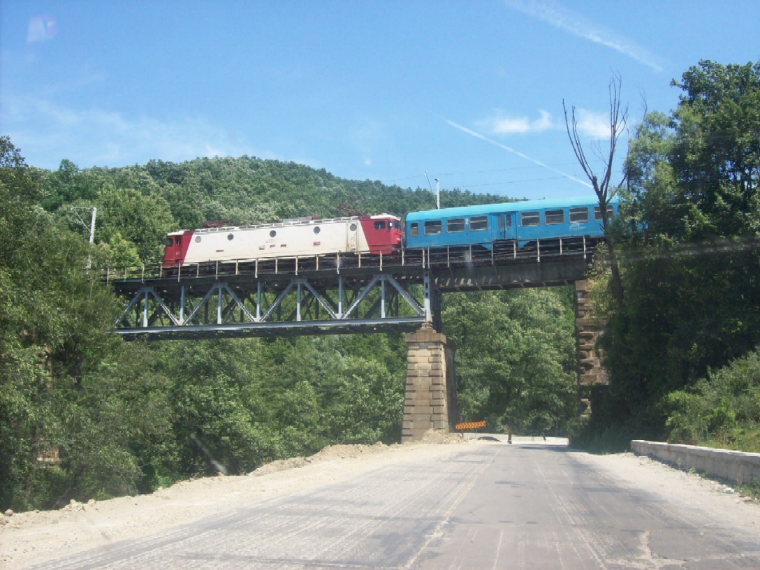 Zugbrücke irgendwo in Rumänien xD
