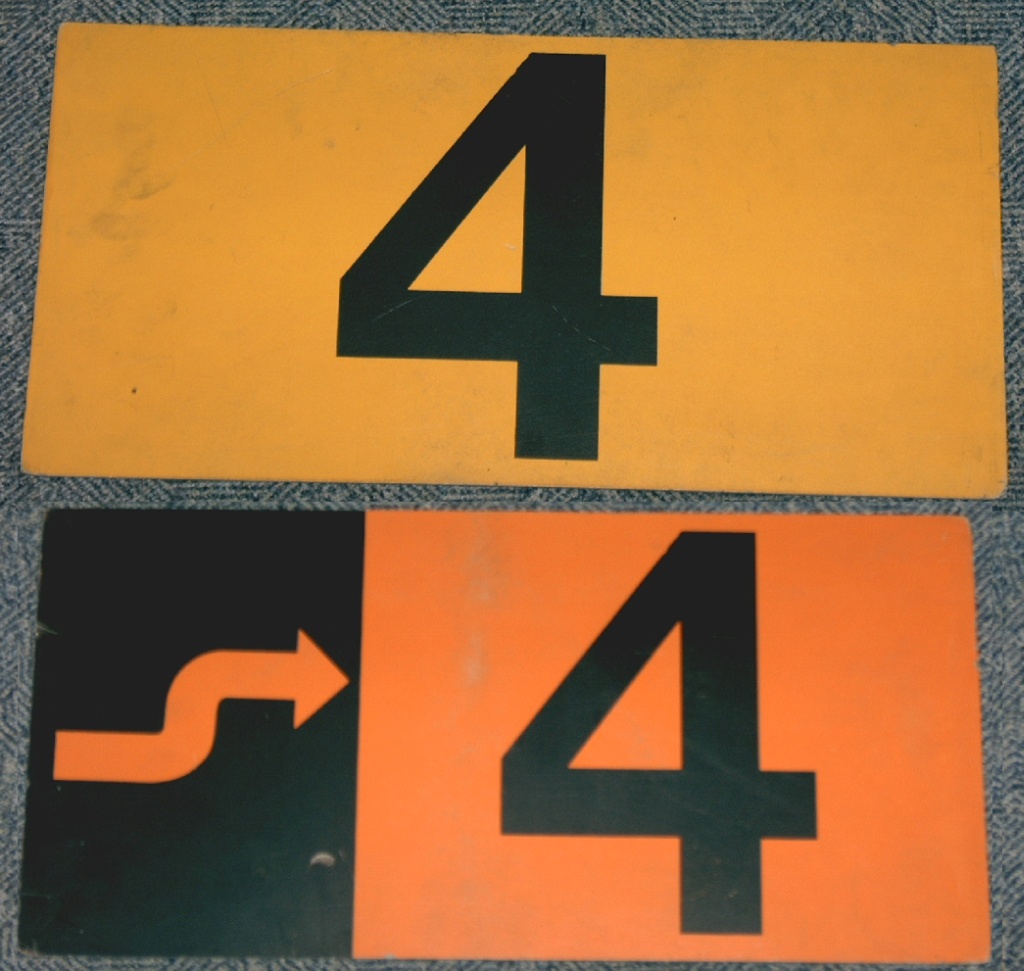 Frontschild der Linie 4