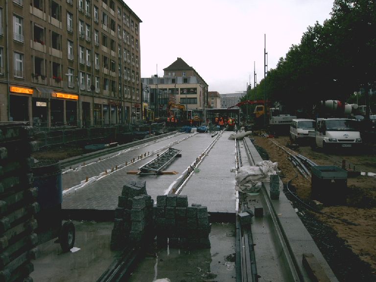 neue Haltestelle Postplatz(Wallstraße)