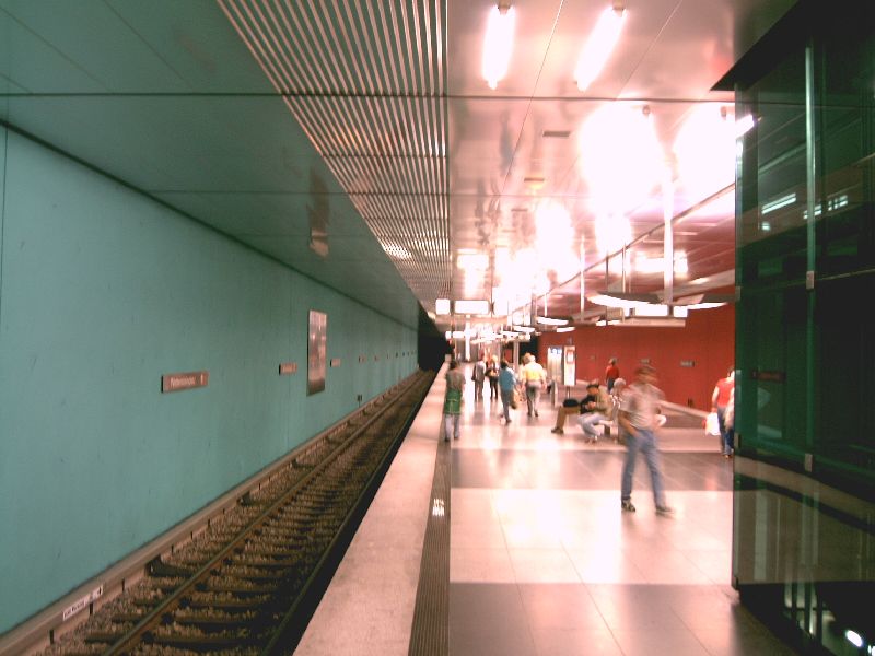 U-Bahnhof Wettersteinplatz