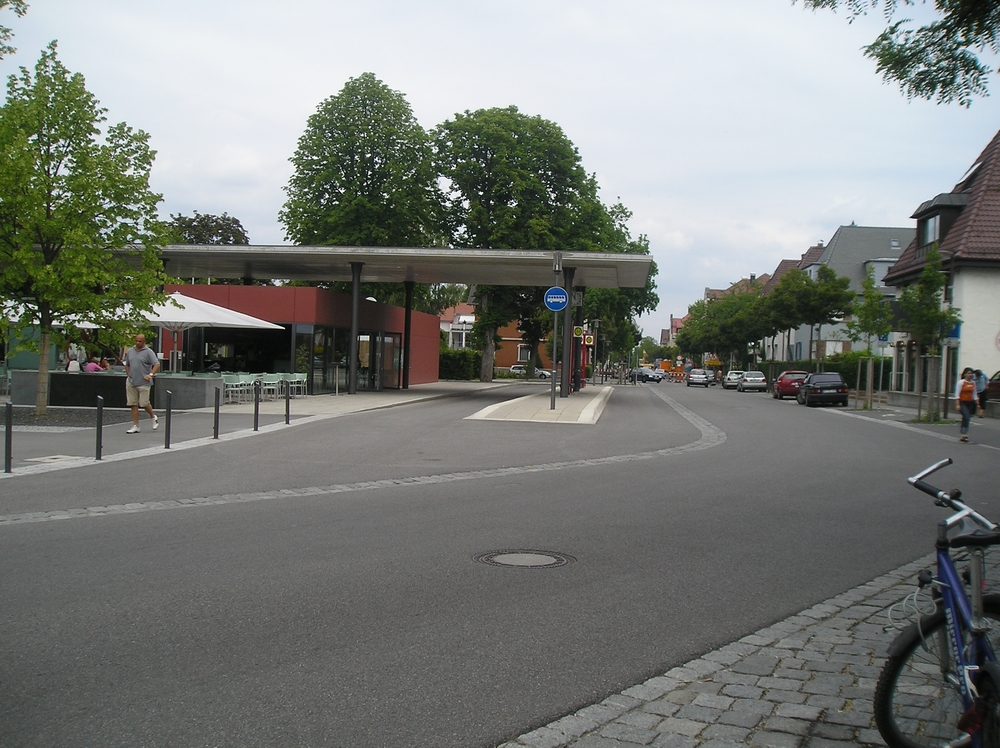 Haltestelle Weingarten Löwenplatz
